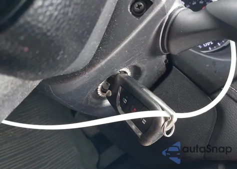 2020 Toyota Rav4 Le z USA, uszkodzony, nr VIN 2T3F1RFV8LC084536